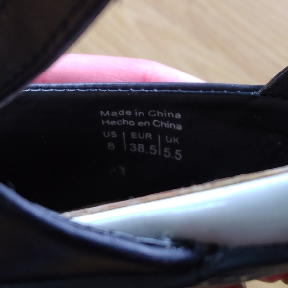 Aldo Black Genuine Leather Pointed Toe Flat | Size 8 - Picture 5 of 6